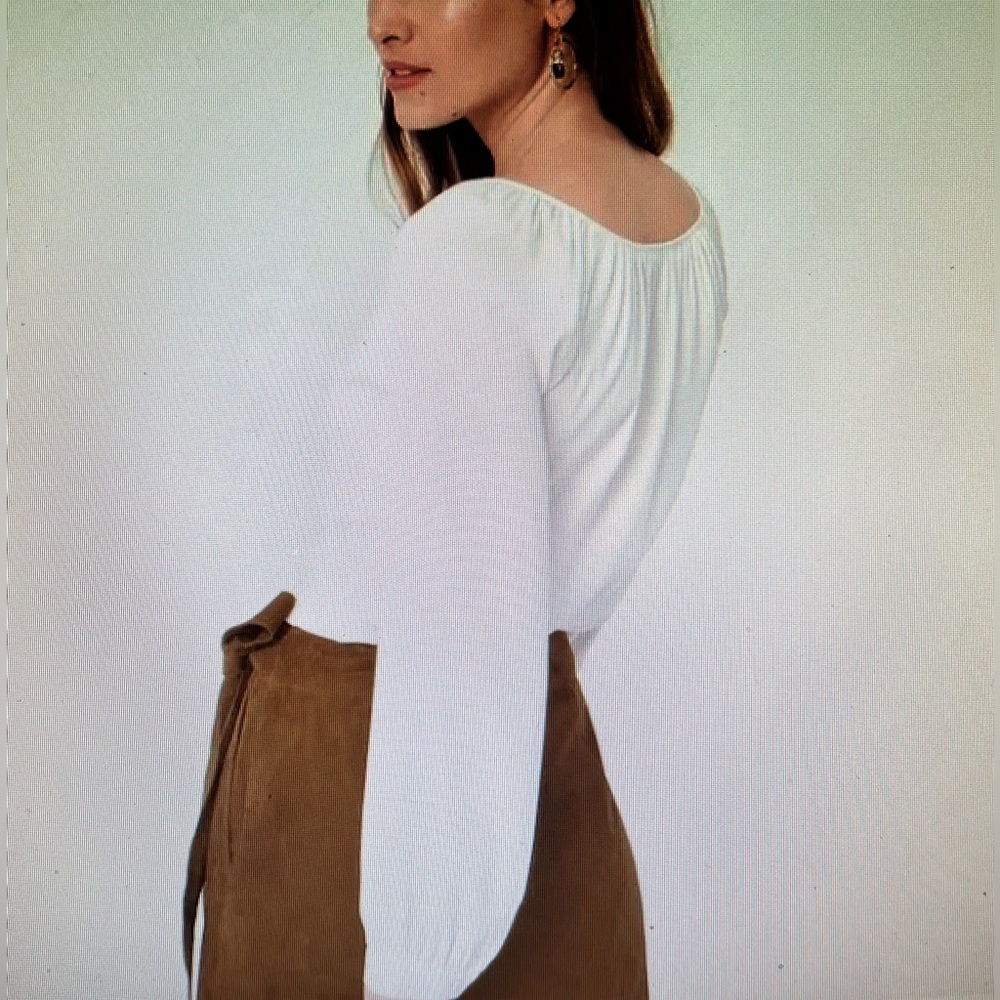 WHITE HOUSE BLACK MARKET EMBROIDERED BLOUSE SIZE 8 NWT! - Picture 2 of 6